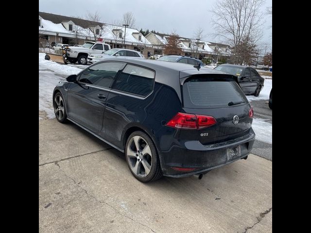 2017 Volkswagen Golf GTI S