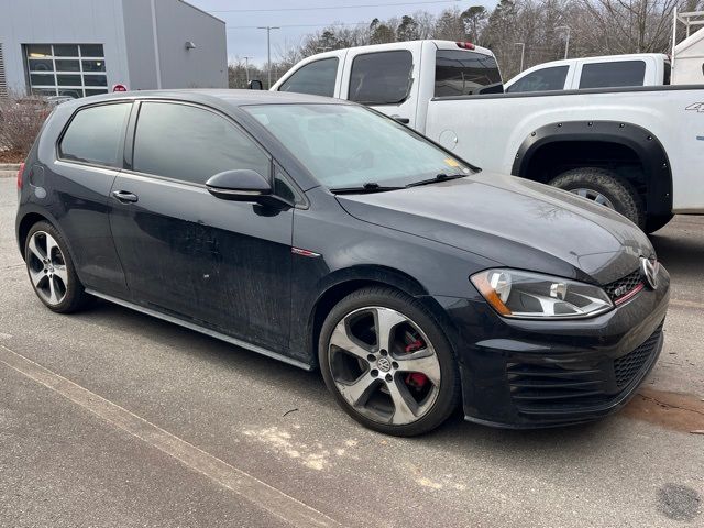 2017 Volkswagen Golf GTI S