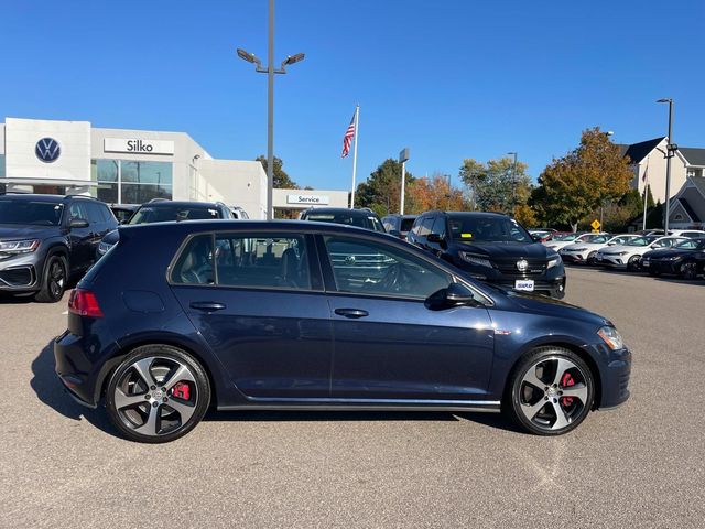 2017 Volkswagen Golf GTI SE