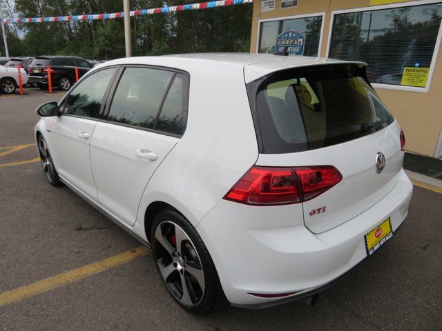 2017 Volkswagen Golf GTI SE