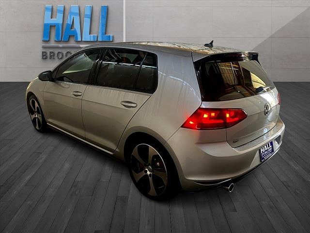 2017 Volkswagen Golf GTI SE