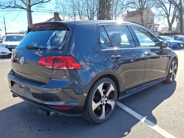 2017 Volkswagen Golf GTI SE