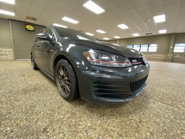 2017 Volkswagen Golf GTI SE