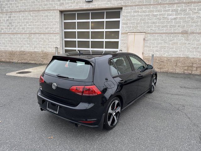 2017 Volkswagen Golf GTI SE