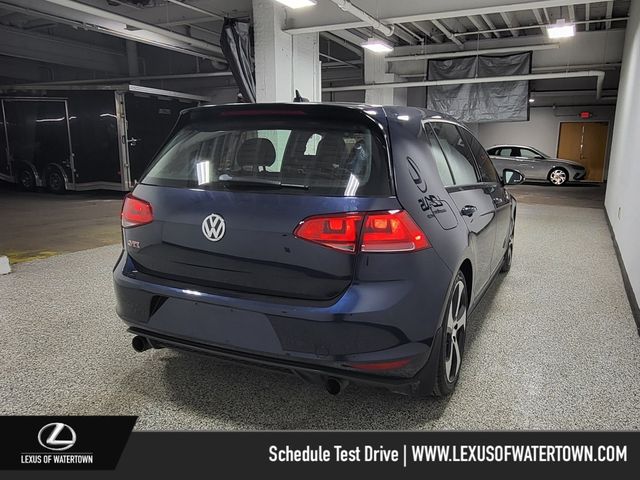 2017 Volkswagen Golf GTI SE