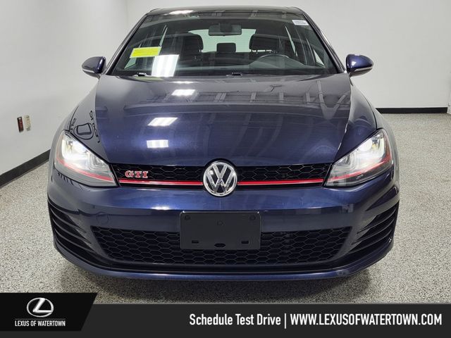 2017 Volkswagen Golf GTI SE