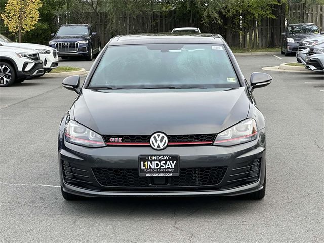 2017 Volkswagen Golf GTI 