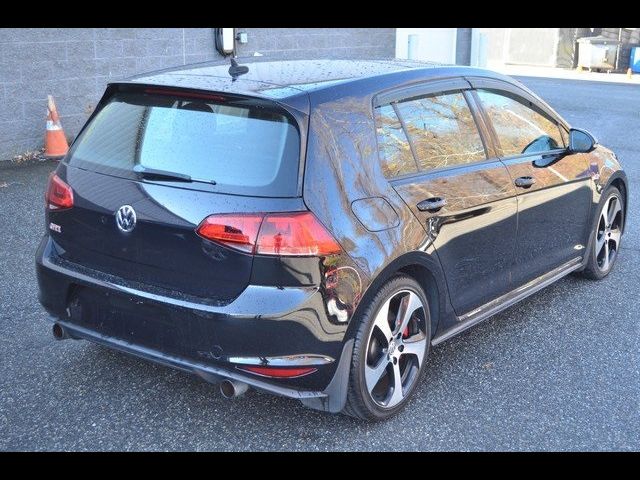 2017 Volkswagen Golf GTI SE