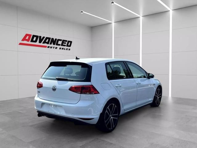 2017 Volkswagen Golf GTI SE