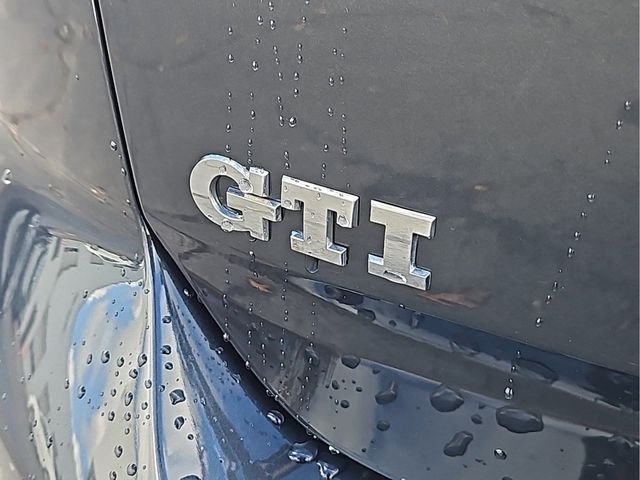 2017 Volkswagen Golf GTI S