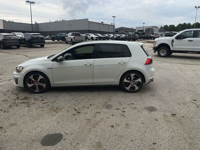 2017 Volkswagen Golf GTI Sport