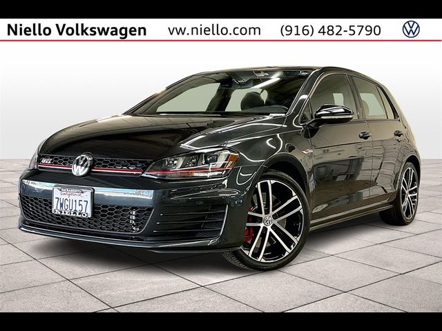 2017 Volkswagen Golf GTI Sport