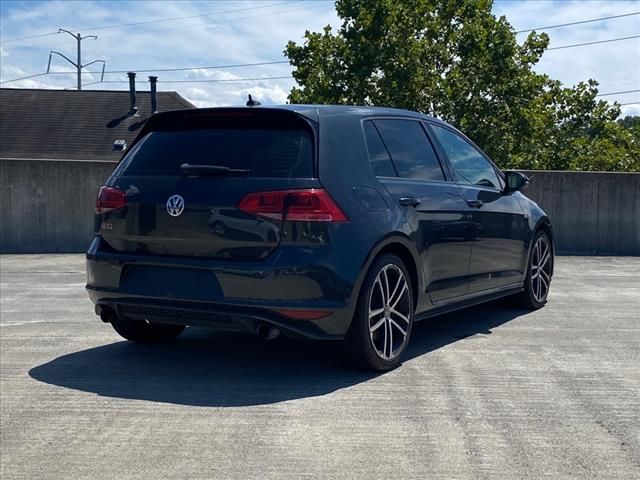 2017 Volkswagen Golf GTI Sport