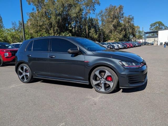 2017 Volkswagen Golf GTI Sport