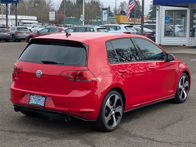 2017 Volkswagen Golf GTI Sport