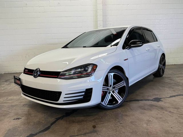 2017 Volkswagen Golf GTI Sport