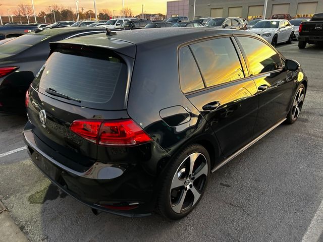 2017 Volkswagen Golf GTI Sport