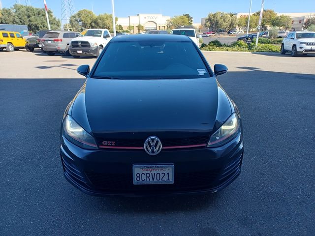 2017 Volkswagen Golf GTI Sport