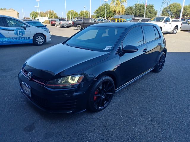 2017 Volkswagen Golf GTI Sport