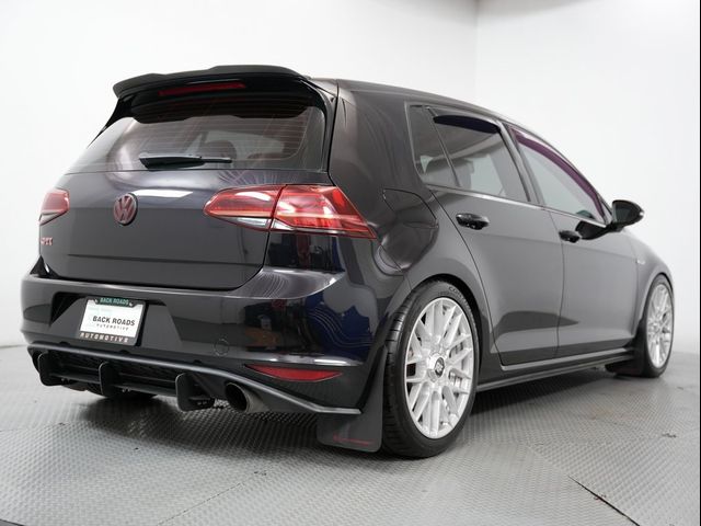 2017 Volkswagen Golf GTI Sport