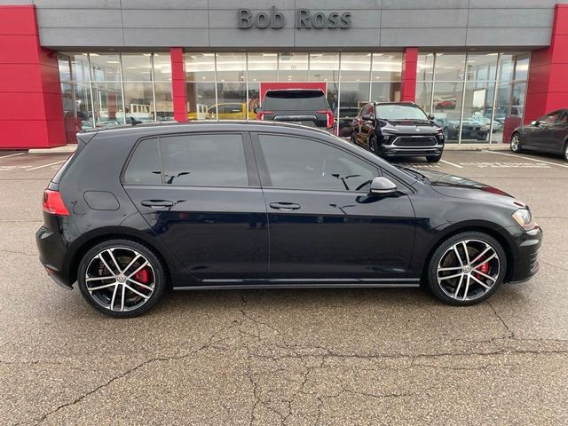 2017 Volkswagen Golf GTI Sport