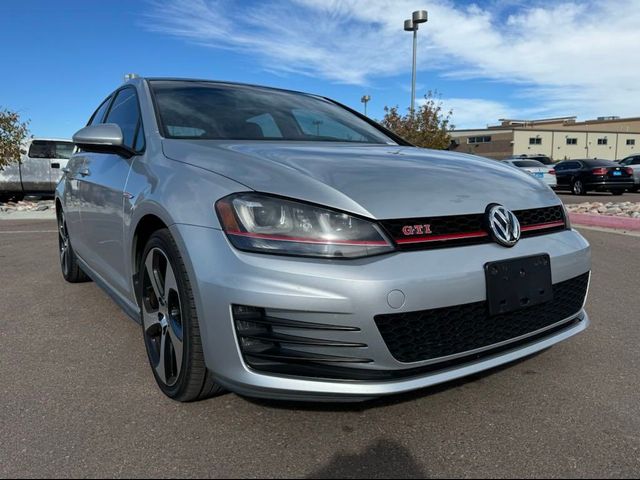 2017 Volkswagen Golf GTI Sport