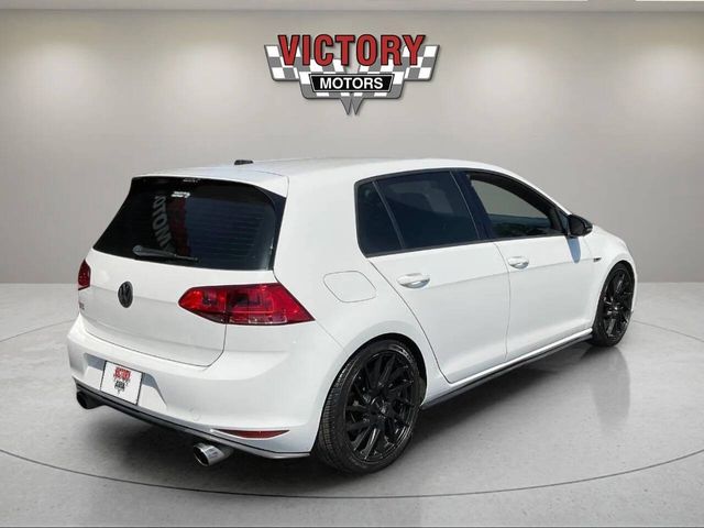 2017 Volkswagen Golf GTI Sport