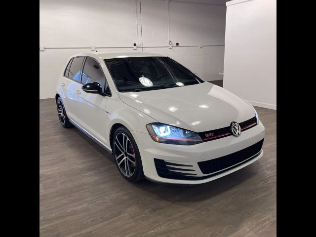 2017 Volkswagen Golf GTI Sport