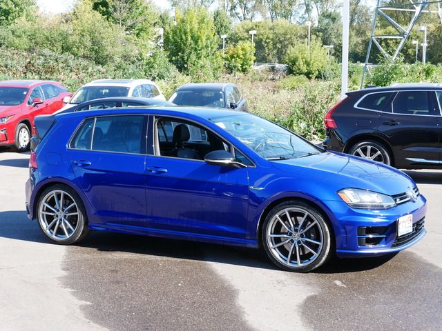 2017 Volkswagen Golf R Base