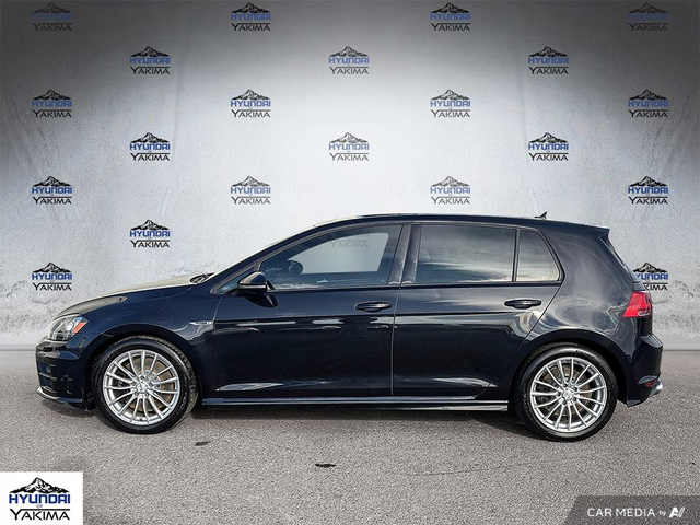 2017 Volkswagen Golf R Base