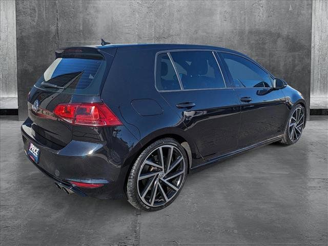 2017 Volkswagen Golf R Base