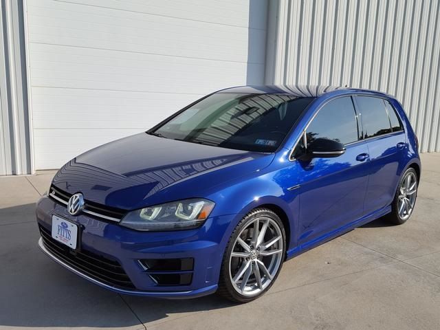 2017 Volkswagen Golf R Base