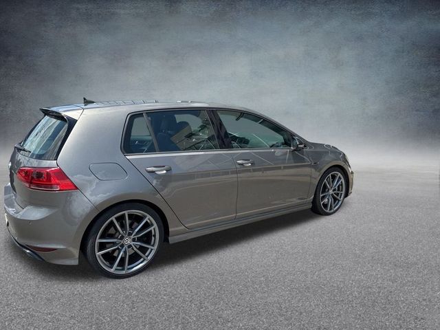2017 Volkswagen Golf R Base