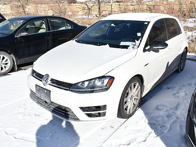 2017 Volkswagen Golf R Base