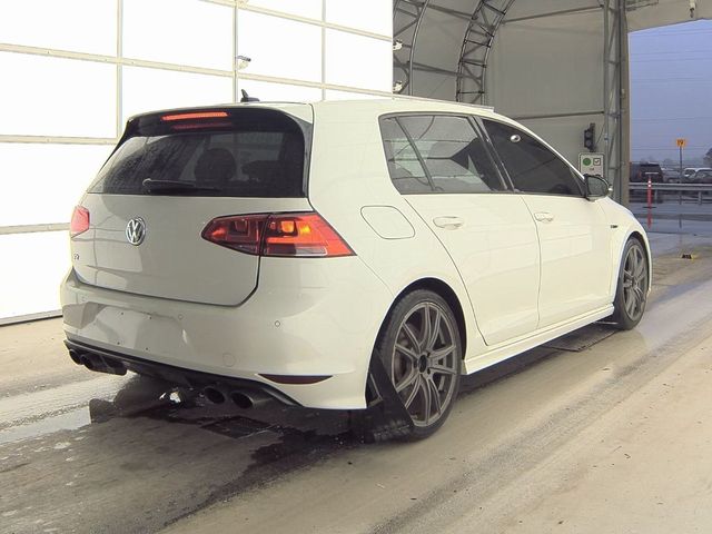 2017 Volkswagen Golf R Base