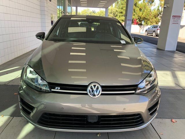 2017 Volkswagen Golf R Base