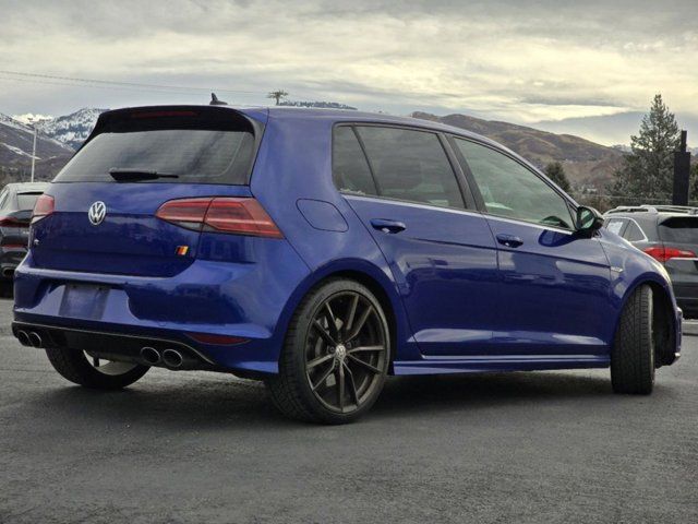 2017 Volkswagen Golf R Base