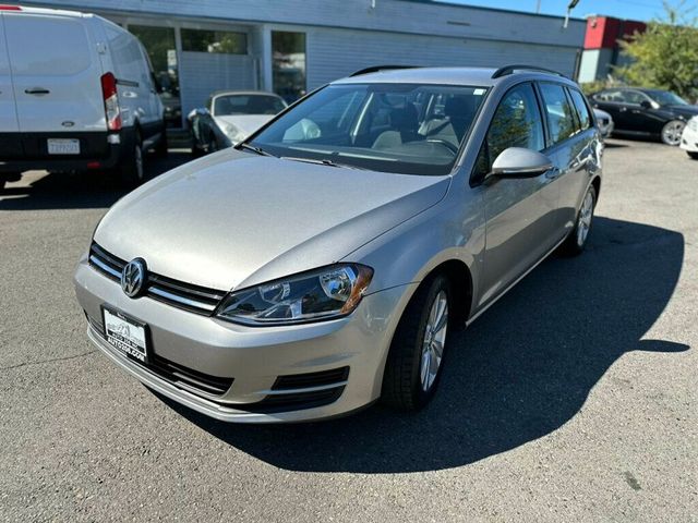 2017 Volkswagen Golf SportWagen S