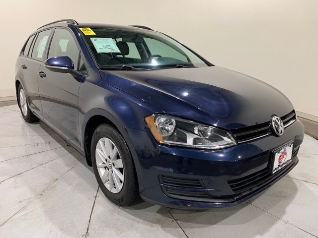 2017 Volkswagen Golf SportWagen S