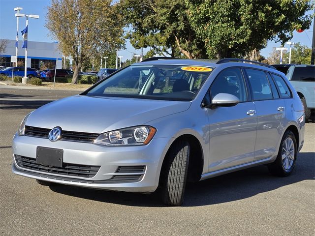 2017 Volkswagen Golf SportWagen S