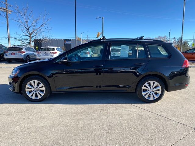 2017 Volkswagen Golf SportWagen S