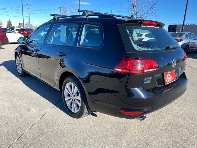 2017 Volkswagen Golf SportWagen S