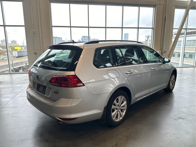 2017 Volkswagen Golf SportWagen S