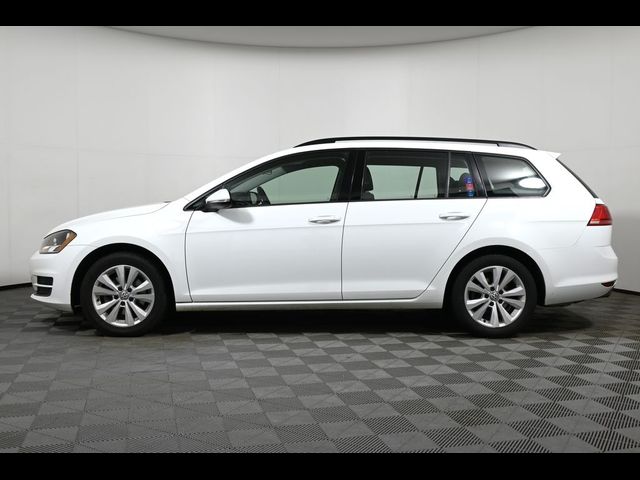 2017 Volkswagen Golf SportWagen S