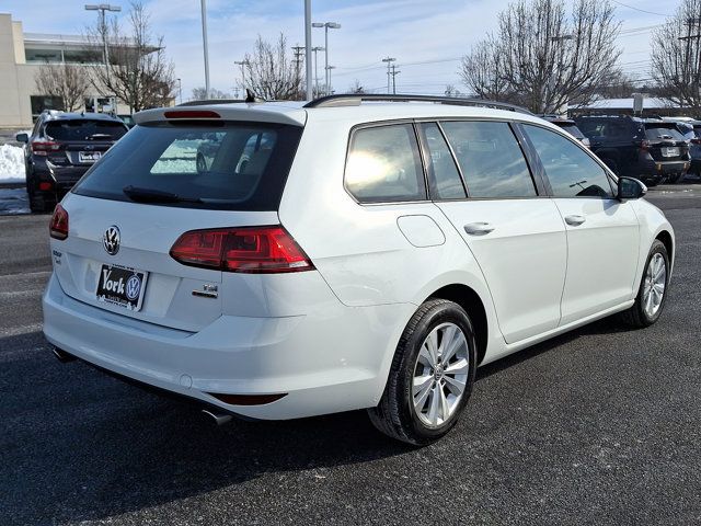 2017 Volkswagen Golf SportWagen S