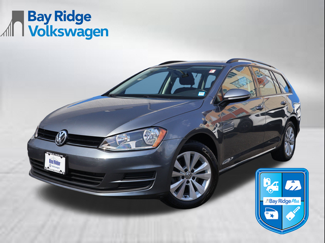 2017 Volkswagen Golf SportWagen S