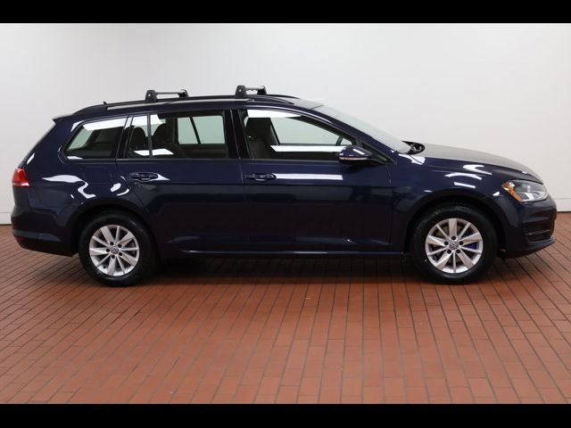 2017 Volkswagen Golf SportWagen S