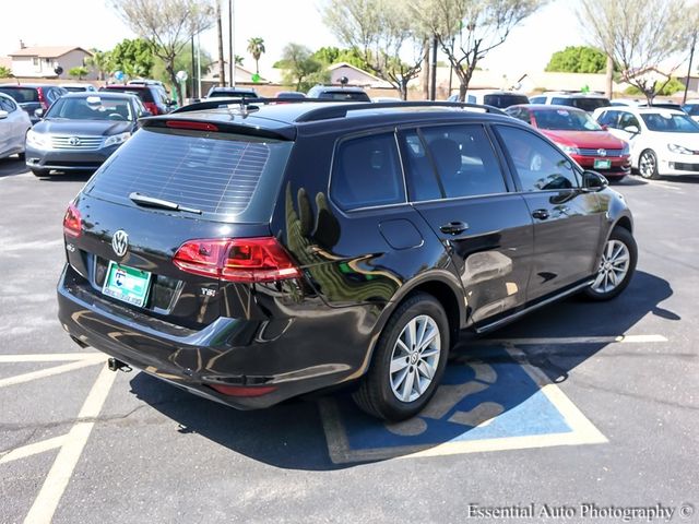 2017 Volkswagen Golf SportWagen S