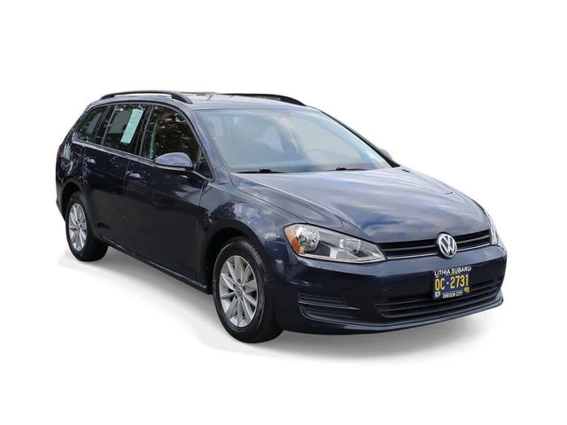 2017 Volkswagen Golf SportWagen S