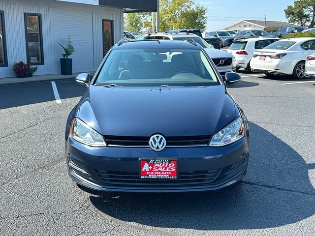 2017 Volkswagen Golf SportWagen S